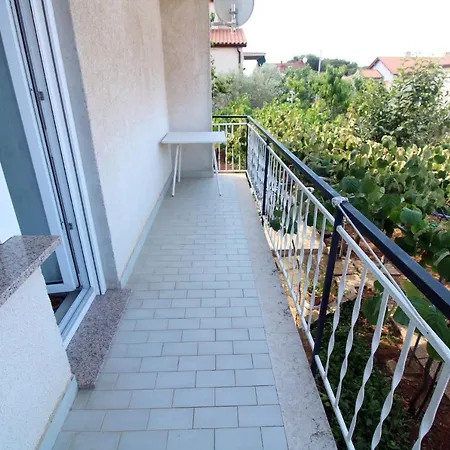 Moro Apartment